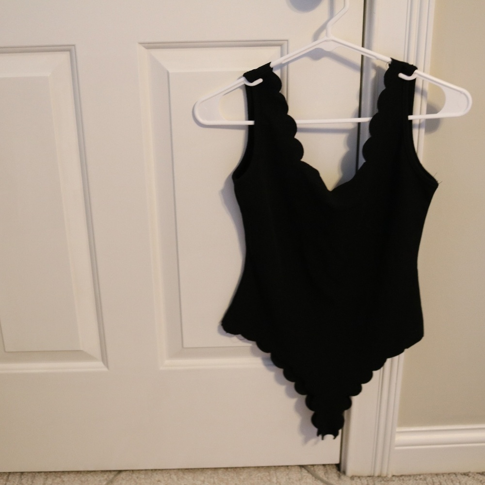 Black Body Suit, cute Neck line